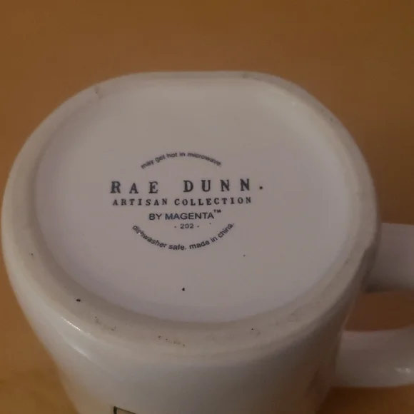 Rae Dunn “Lookin Sharp” coffee mug, in excellent used condition - Picture 3 of 4